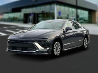 Hyundai Sonata Hybrid Limited FWD