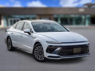 Hyundai Sonata Hybrid Limited FWD
