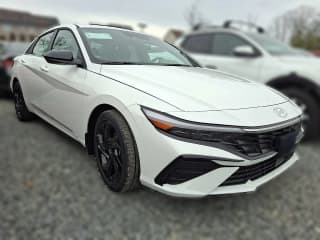 Hyundai Elantra SEL Sport Premium IVT