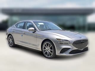 Genesis G70 2.5T RWD