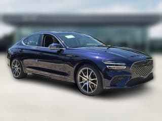 Genesis G70 2.5T RWD