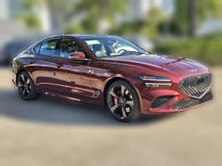 Genesis G70 3.3T Sport Prestige RWD