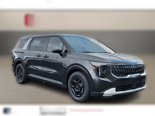 Kia Carnival LXS FWD