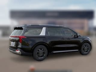 Kia Carnival SX FWD