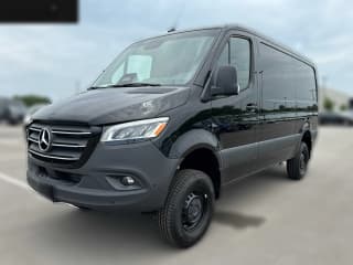 Mercedes-Benz Sprinter Crew Van Standard Roof 4-Cyl Diesel HO 2500 Standard Roof I4 Diesel HO 144" AWD