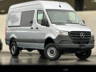 Mercedes-Benz Sprinter Crew Van Standard Roof 4-Cyl Diesel HO 2500 Standard Roof I4 Diesel HO 144" AWD