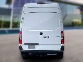 Mercedes-Benz Sprinter Cargo Van Standard Roof 4-Cyl Diesel HO 2500 Standard Roof I4 Diesel HO 144" RWD