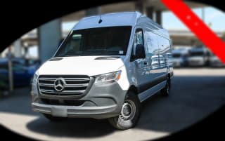 Mercedes-Benz Sprinter Crew Van High Roof 4-Cyl Diesel HO 2500 High Roof I4 Diesel HO 170" RWD