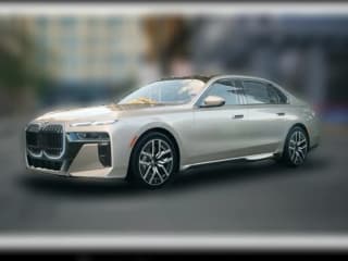 BMW 7 Series 740i xDrive Sedan