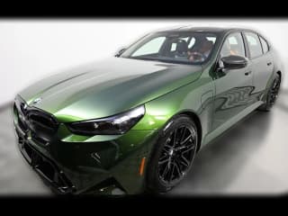 BMW M5 Base (A8) Sedan