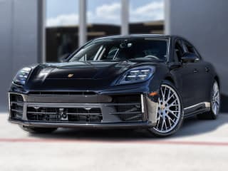 Porsche Panamera 4 AWD