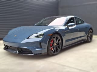 Porsche Taycan GTS AWD