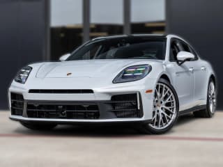 Porsche Panamera 4 E-Hybrid AWD