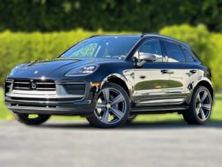Porsche Macan T AWD