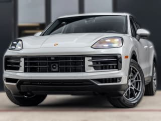 Porsche Cayenne Base AWD
