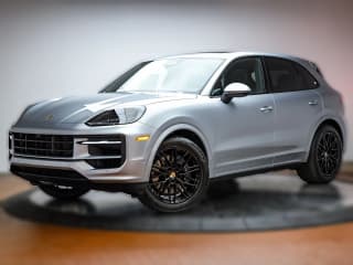 Porsche Cayenne Base AWD