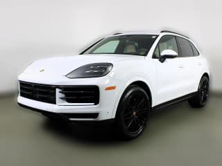 Porsche Cayenne Base AWD