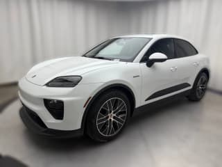 Porsche Macan Electric 4 AWD