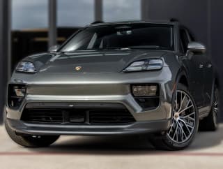 Porsche Macan Electric 4S AWD