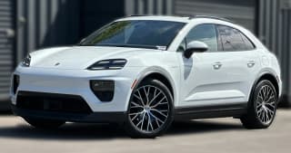 Porsche Macan Electric RWD