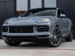 Porsche Cayenne Base Coupe AWD