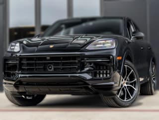 Porsche Cayenne Base Coupe AWD