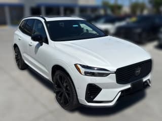 Volvo XC60 Plug-In Hybrid Ultra Black Edition T8 AWD