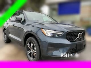 Volvo XC40 Core B4 FWD