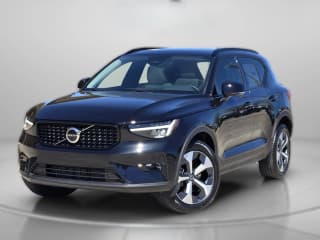 Volvo XC40 Plus B5 AWD