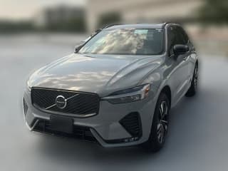 Volvo XC60 Plus B5 AWD