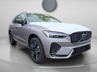 Volvo XC60 Plus B5 AWD