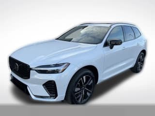 Volvo XC60 Plus B5 AWD