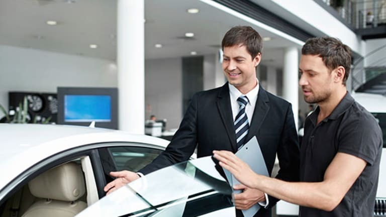Man makes a decision to lease a car