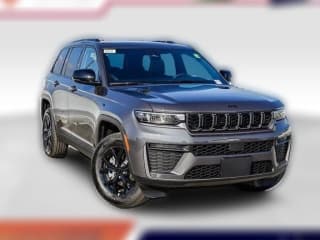 Jeep Grand Cherokee Laredo Altitude 4x4 Jeep Grand Cherokee Laredo Altitude 4x4