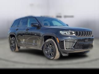 Jeep Grand Cherokee Laredo Altitude 4x4 Jeep Grand Cherokee Laredo Altitude 4x4