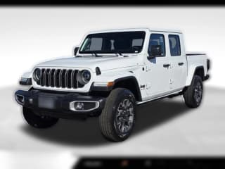 Jeep Gladiator Sahara 4x4 Jeep Gladiator Sahara 4x4