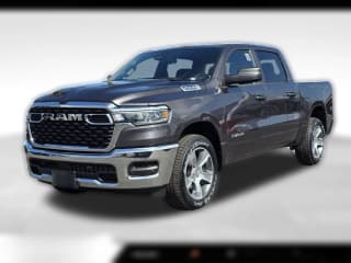 Ram 1500 Tradesman 4x2 Crew Cab 5'7" Box Ram 1500 Tradesman 4x2 Crew Cab 5'7" Box