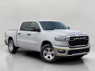 Ram 1500 Big Horn 4x4 Crew Cab 5'7" Box Ram 1500 Big Horn 4x4 Crew Cab 5'7" Box