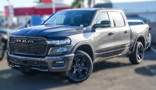 Ram 1500 Big Horn 4x4 Crew Cab 5'7" Box Ram 1500 Big Horn 4x4 Crew Cab 5'7" Box