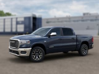 Ram 1500 Laramie 4x4 Crew Cab 5'7" Box Ram 1500 Laramie 4x4 Crew Cab 5'7" Box