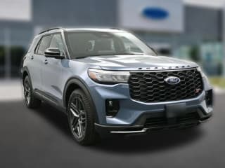 Ford Explorer ST 4WD Ford Explorer ST 4WD