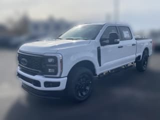 Ford Super Duty F-250 SRW XL 4WD Crew Cab 6.75' Box Ford Super Duty F-250 SRW XL 4WD Crew Cab 6.75' Box