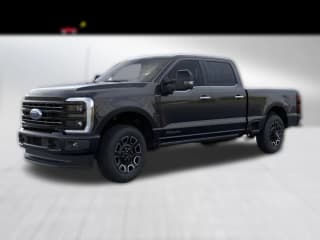 Ford Super Duty F-350 SRW Platinum 4WD Crew Cab 6.75' Box Ford Super Duty F-350 SRW Platinum 4WD Crew Cab 6.75' Box