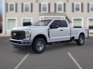 Ford Super Duty F-350 SRW XL 4WD SuperCab 8' Box Ford Super Duty F-350 SRW XL 4WD SuperCab 8' Box