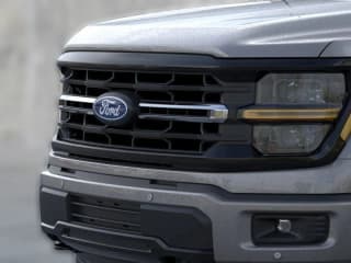 Ford F-150 XLT 4WD SuperCrew 5.5' Box Ford F-150 XLT 4WD SuperCrew 5.5' Box