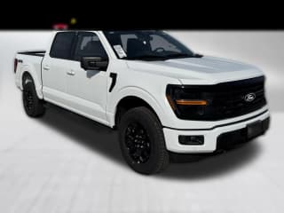 Ford F-150 XLT 4WD SuperCrew 5.5' Box Ford F-150 XLT 4WD SuperCrew 5.5' Box