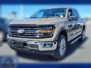 Ford F-150 XLT 4WD SuperCrew 5.5' Box Ford F-150 XLT 4WD SuperCrew 5.5' Box