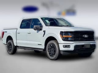 Ford F-150 XLT 4WD SuperCrew 5.5' Box Ford F-150 XLT 4WD SuperCrew 5.5' Box