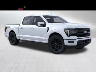 Ford F-150 Platinum 4WD SuperCrew 5.5' Box Ford F-150 Platinum 4WD SuperCrew 5.5' Box