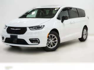 Chrysler Pacifica Limited FWD Chrysler Pacifica Limited FWD